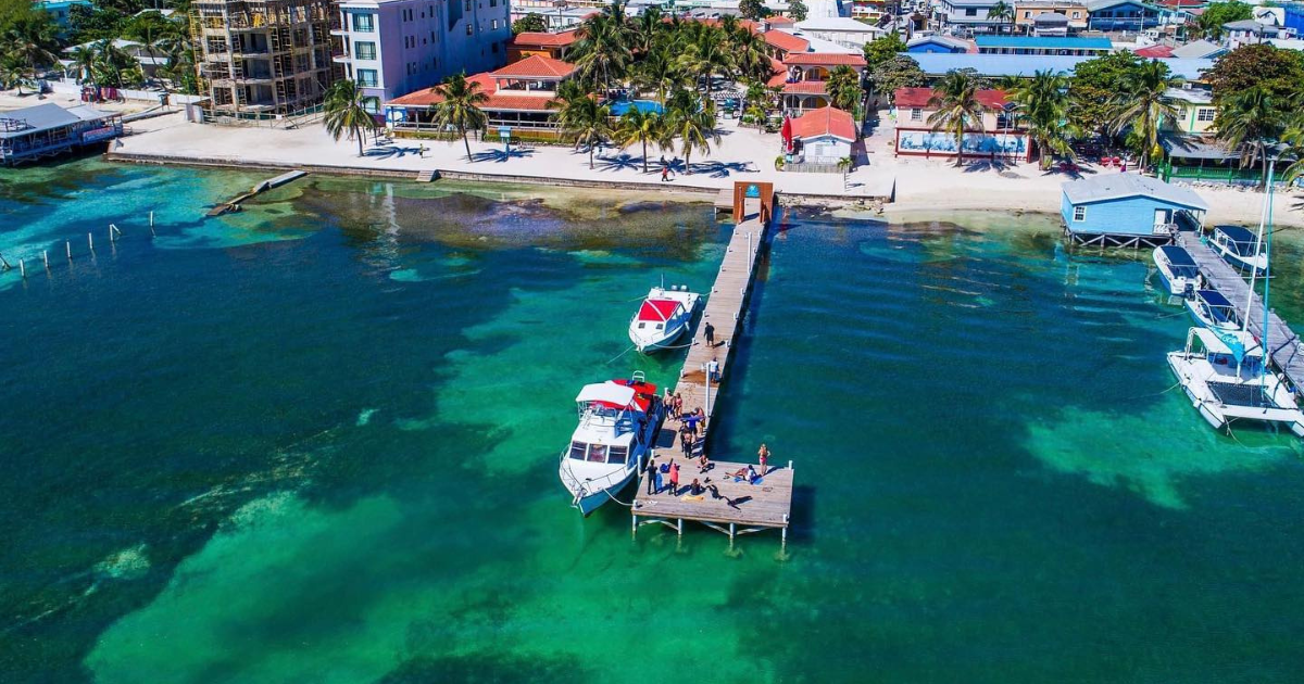 Essential Tips on How to plan a Belize Scuba Vacation 2022 /2023